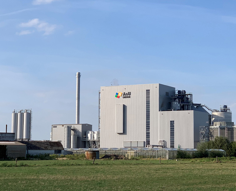 La planta de biomasa de Unilin transforma los residuos en energía verde
